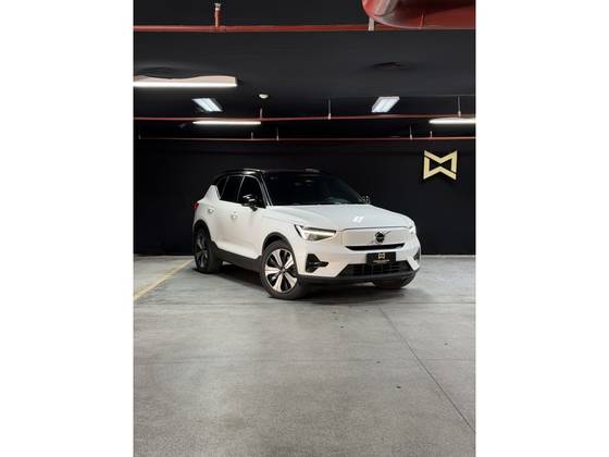 VOLVO XC40 P6 RECHARGE ELECTRIC PLUS